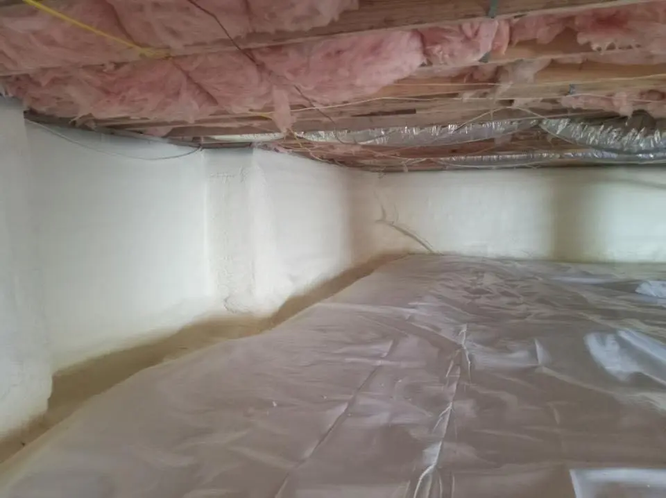 Crawl space encapsulation with closed-cell spray foam for Roof Maintenance in Bardstown